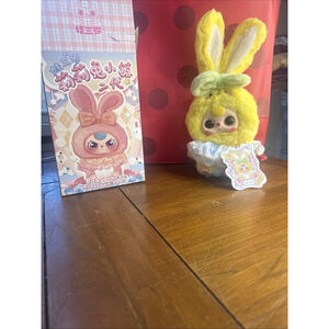 Baby Three Lily Rabbit Town V2 Yellow Bunny US Seller